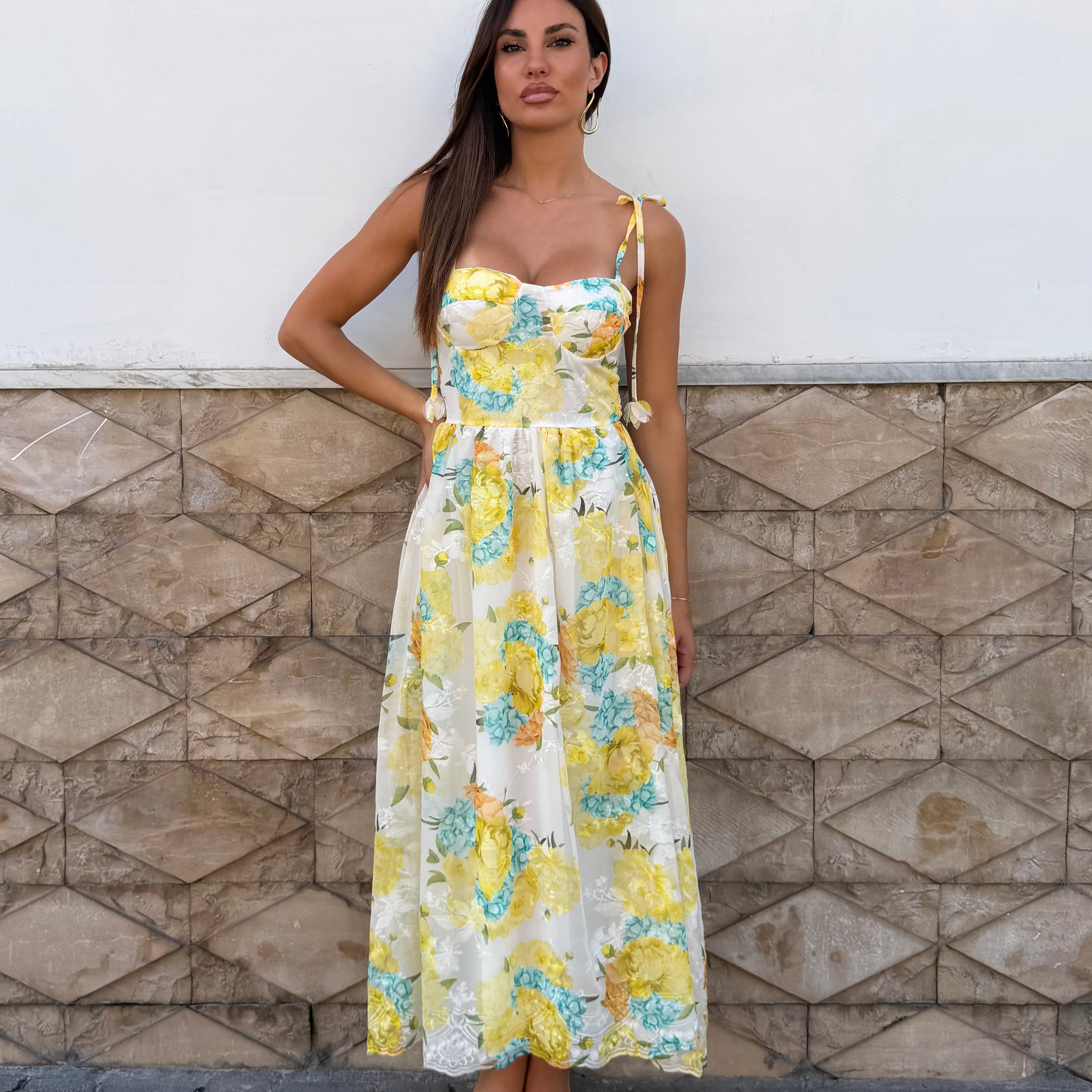 ABITO CAPRI