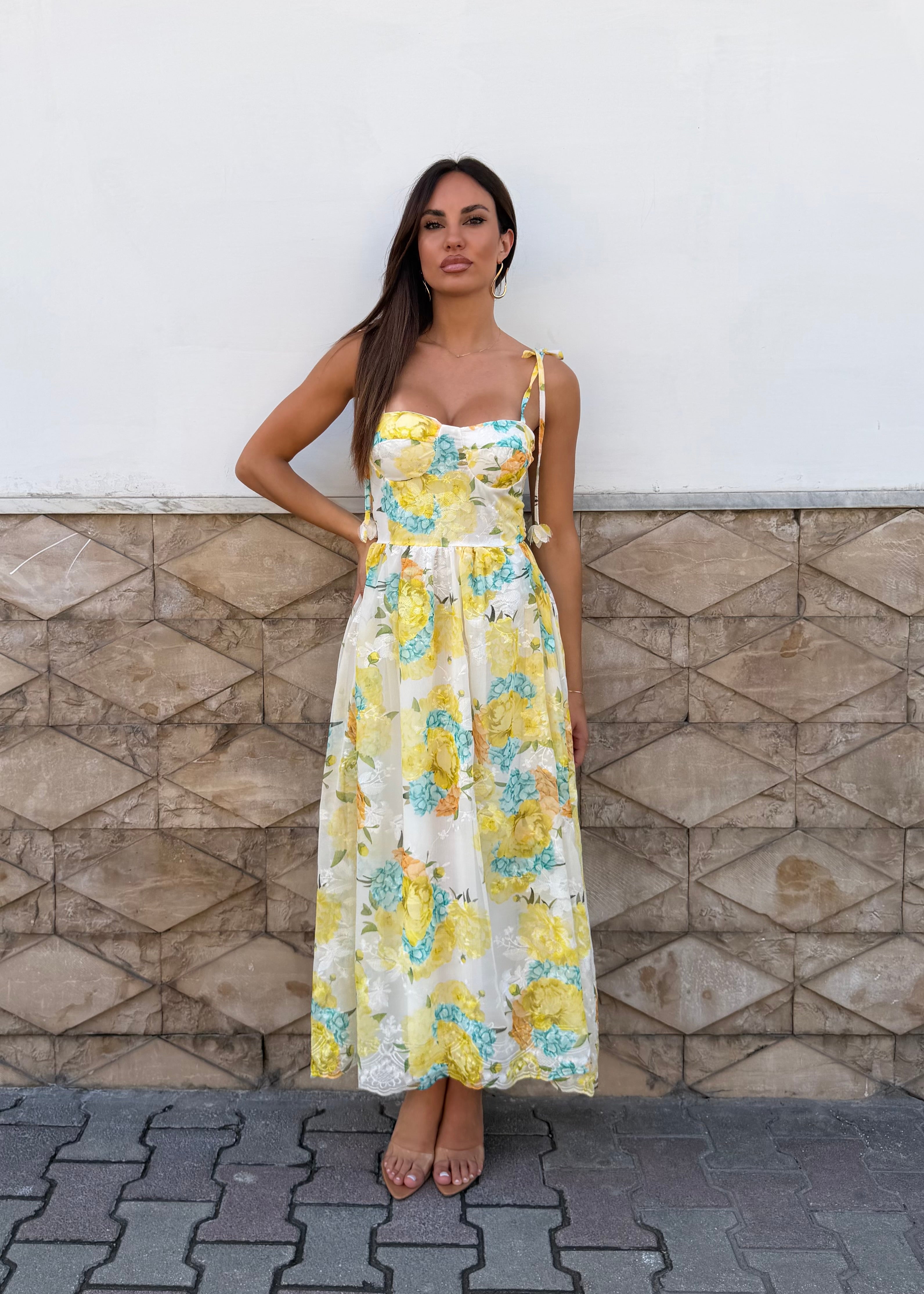 ABITO CAPRI